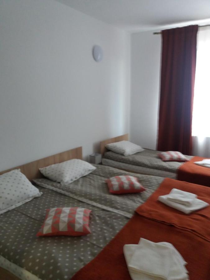 Cazare Neu-Arad Autostrada Appartement Buitenkant foto