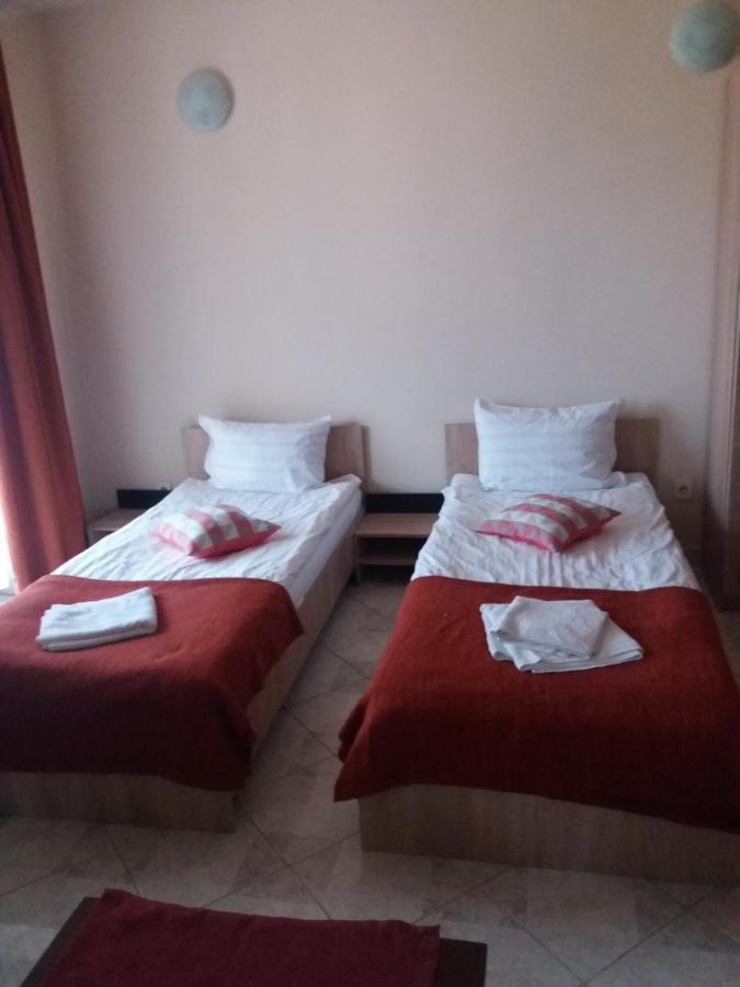 Cazare Neu-Arad Autostrada Appartement Buitenkant foto